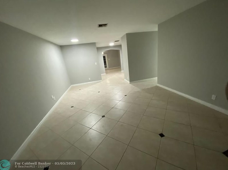 155 Coventry St, Boca Raton FL  33487-3124 exterior