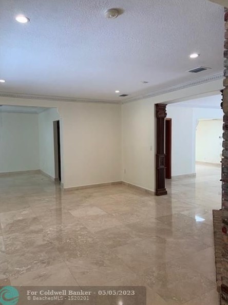721 Saldano Ave, Miami, FL 33143