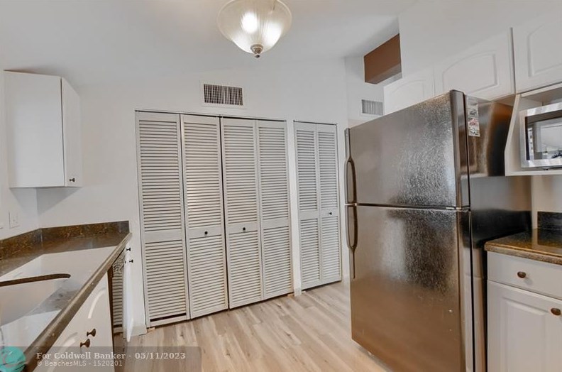 5173 Lake Blvd, Delray Beach, FL 33484