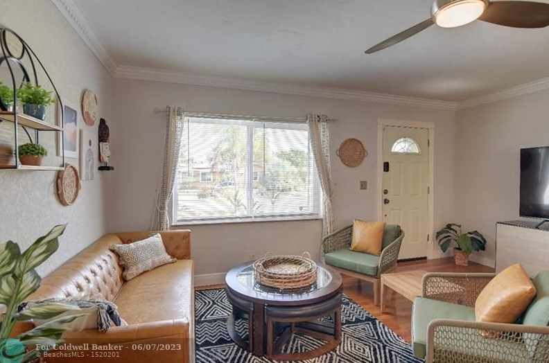 1516 Plunkett St, Hollywood FL 33020-5765 exterior