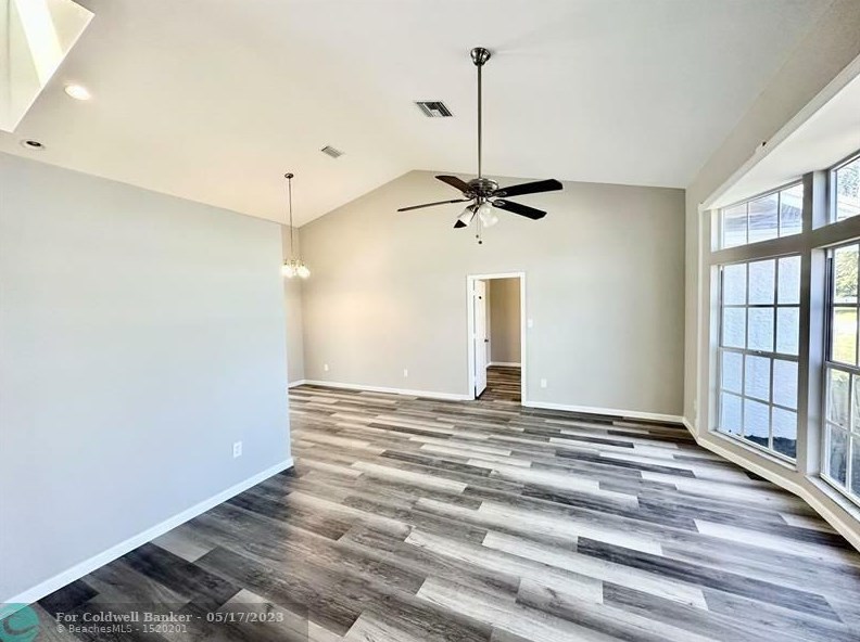 2778 Sw District Ave, Fort Pierce, FL 34953