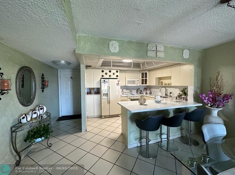6780 W 2nd Ct #408, Hialeah, FL 33012
