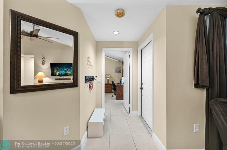 9986 Boca Gardens Trl, Boca Raton FL exterior