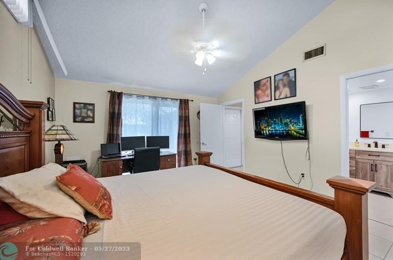 9986 Boca Gardens Trl, Boca Raton FL exterior