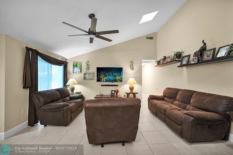 9986 Boca Gardens Trl, Boca Raton FL exterior