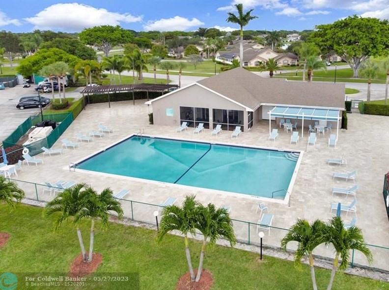 9986 Boca Gardens Trl, Boca Raton FL exterior