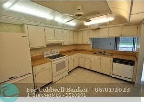 9288 Southampton Pl, Boca Raton, FL 33434-2804