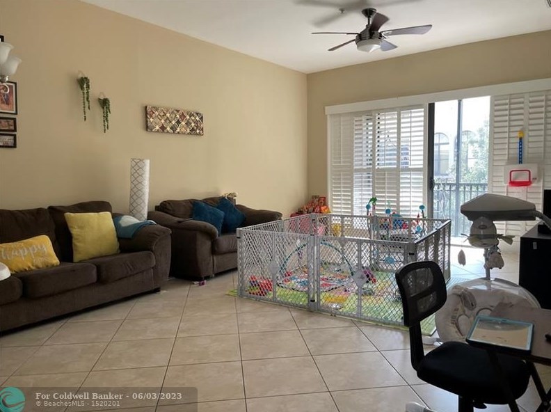 2925 Nw 126th Ave Apt 422, Fort Lauderdale, FL 33323