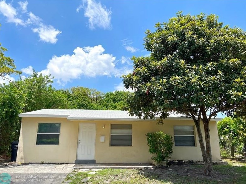 2439 Fletcher St, Hollywood, FL 33020
