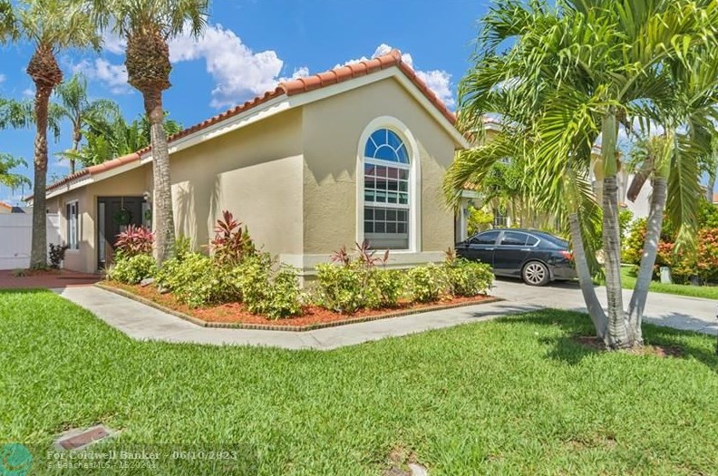 10192 Breezeway Pl, Boca Raton, FL 33428