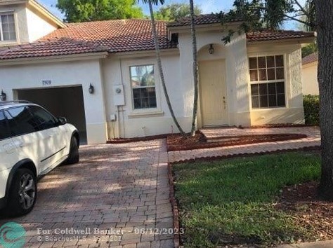 7970 Nw 18th Ct, Hollywood, FL 33024