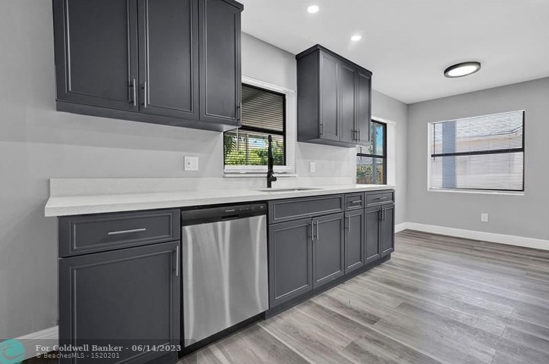 8581 Teeberry Ln, Boca Raton FL  33433-6207 exterior