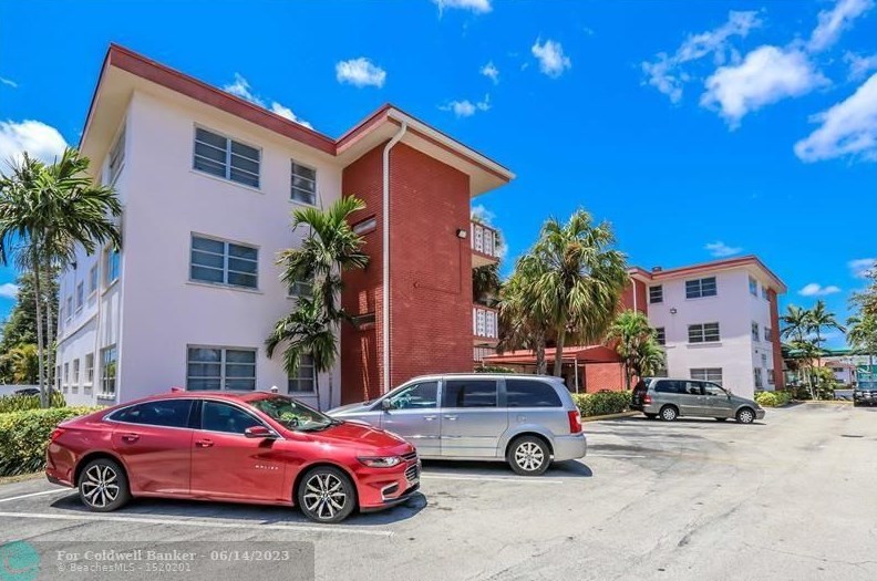 4800 Hollywood Blvd #2c, Hollywood, FL 33021