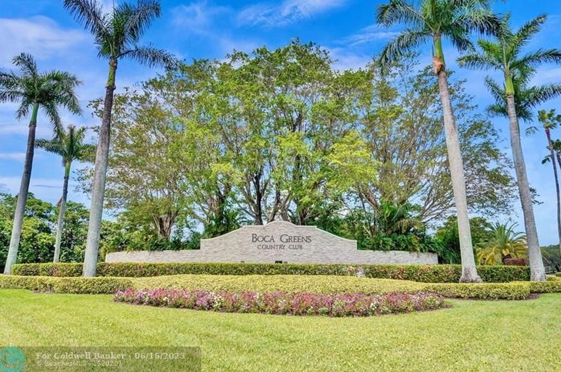 10066 Camelback Ln, Boca Raton FL  33498-4713 exterior