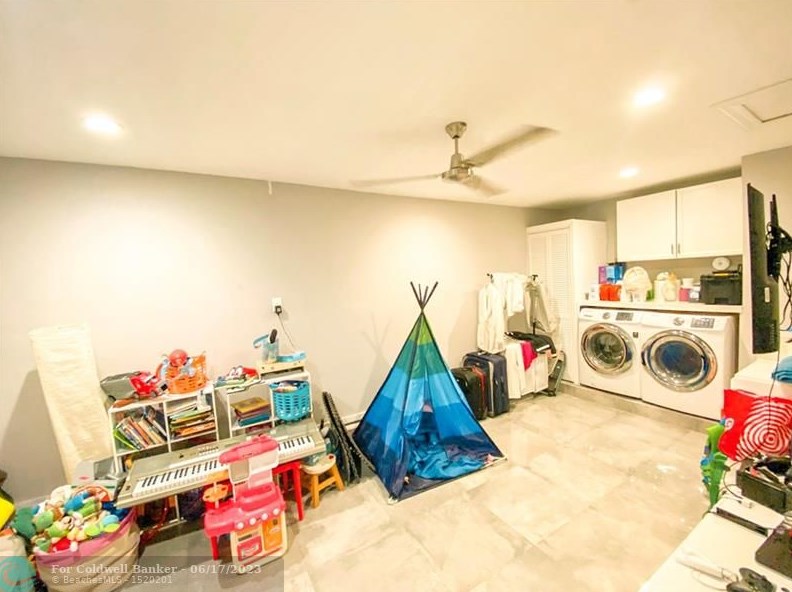 20014 6th Court Cir, Miami FL 33179-2407 exterior