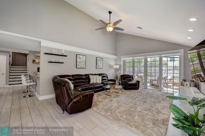 20304 Vera Cruz Ln, Boca Raton, FL 33498-6744