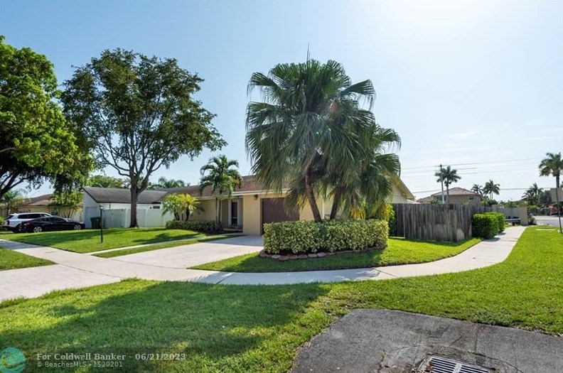 2101 Nw 101st Ter, Hollywood, FL 33026
