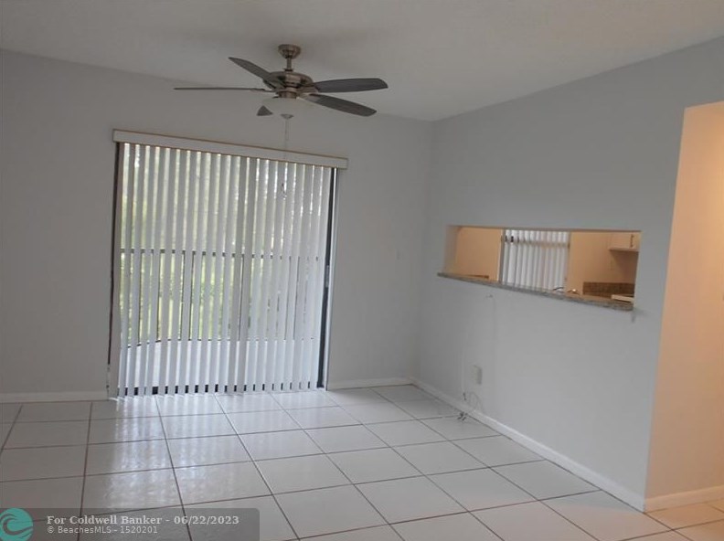 3396 Foxcroft Rd #301, Hollywood, FL 33025