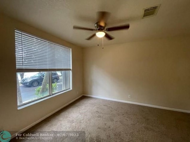 2893 S Greenleaf Cir, Boynton Beach, FL 33426