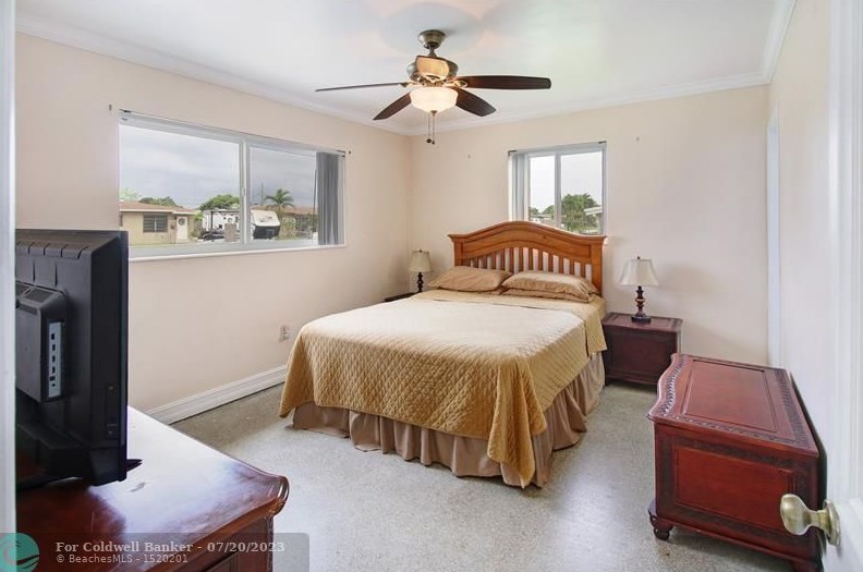 7251 Arthur St, Hollywood FL 33024-5418 exterior