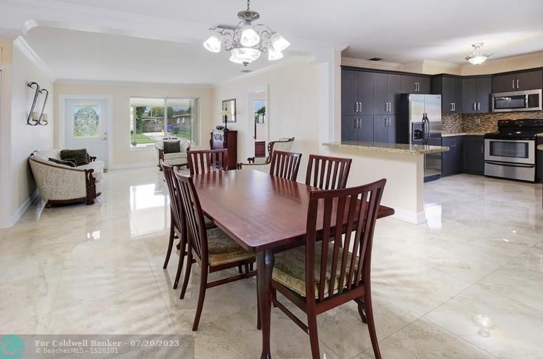 7251 Arthur St, Hollywood FL 33024-5418 exterior