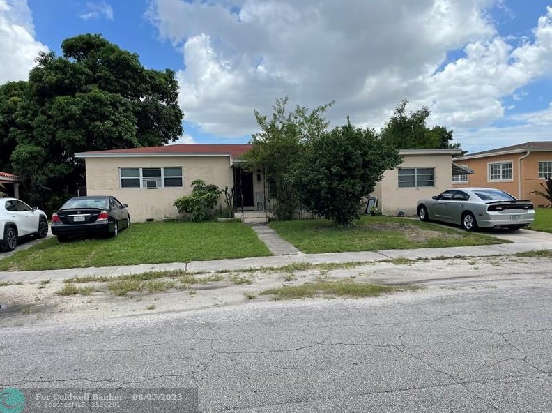 3540 80th Ter, Miami, FL 33147-4523