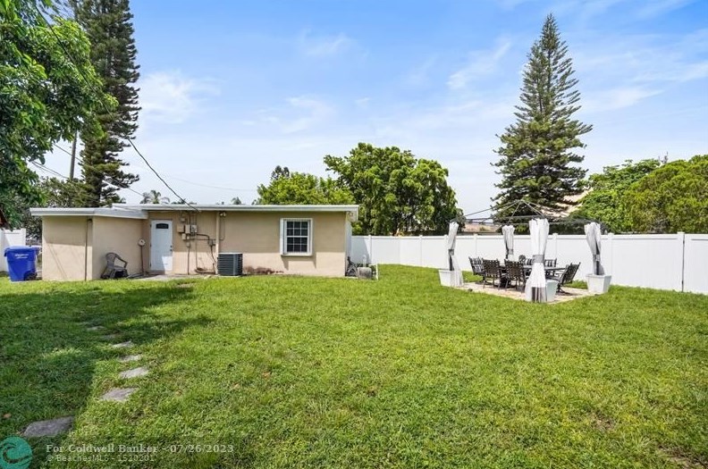 6104 Cresthaven Ct, Hollywood, FL 33023-1343