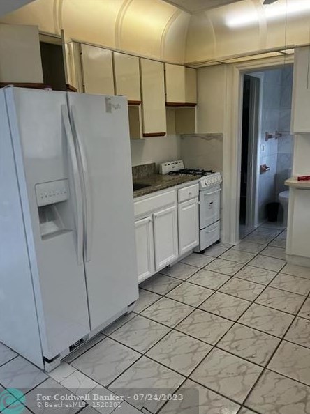 1930 Pierce St, Hollywood, FL 33020