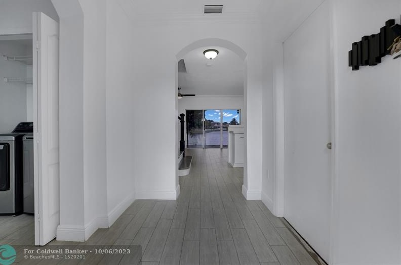 12925 Sw 28th Ct, Hollywood, FL 33027