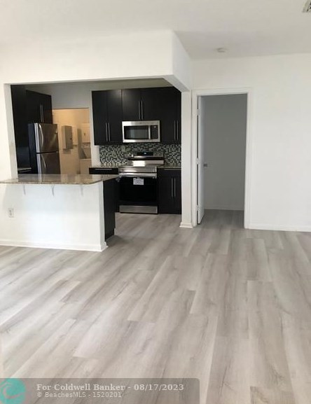 341 66th Ave, Hollywood FL  33023-1261 exterior