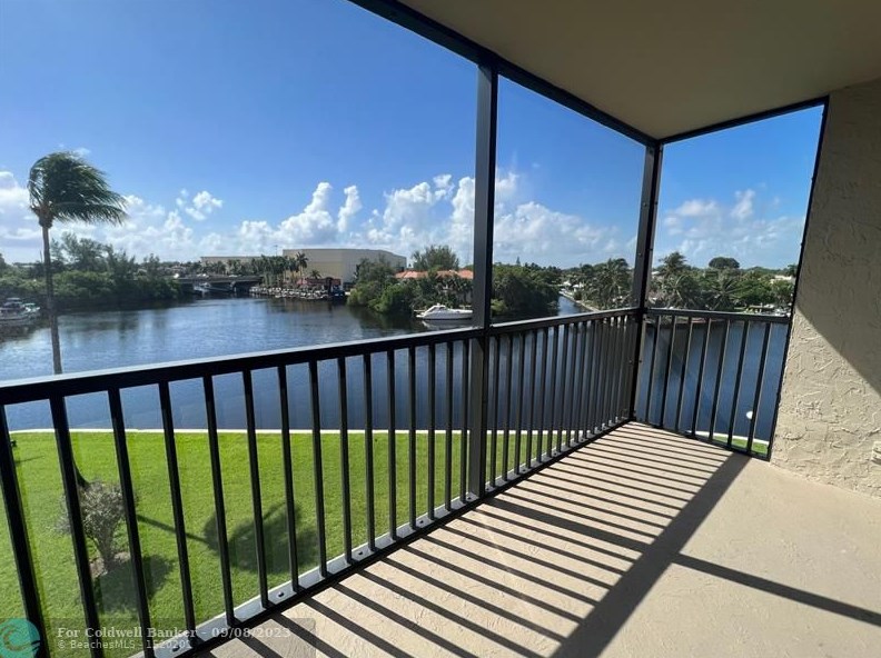 7 Royal Palm Way #408, Boca Raton, FL 33432