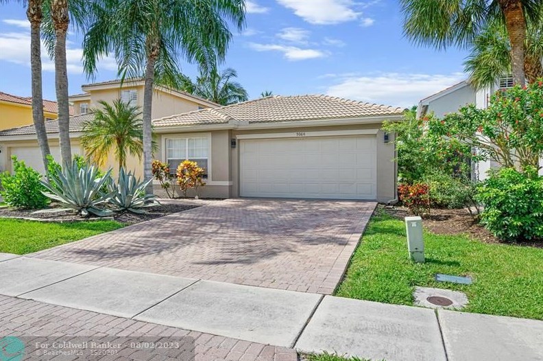 5064 Starblaze Dr, Lake Worth, FL 33463-5934