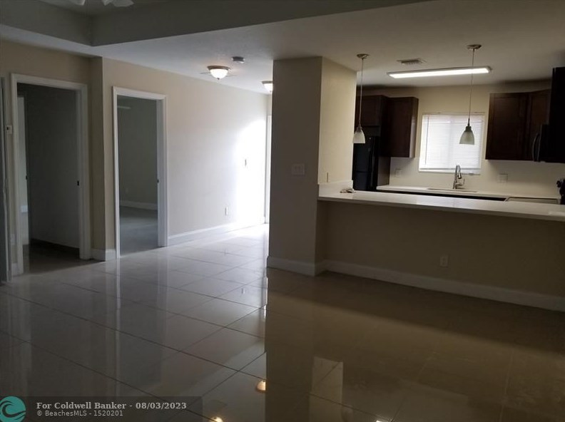 6040 Pierce St, Hollywood, FL 33024-7942