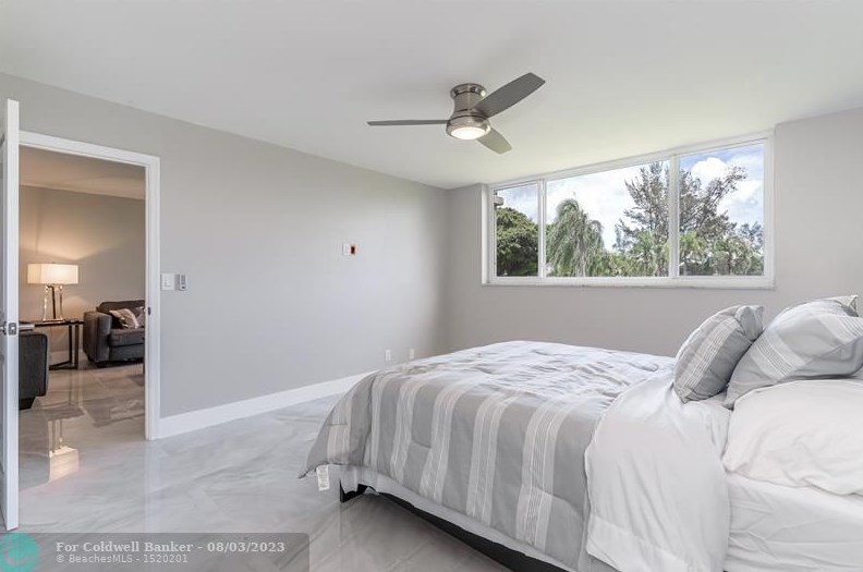 9220 S Hollybrook Lake Dr #209, Hollywood, FL 33025
