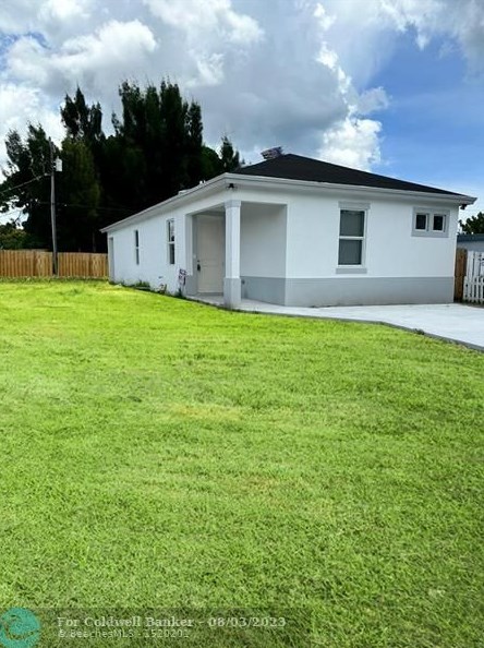 1185 Highview Rd, Lake Worth, FL 33462-5909