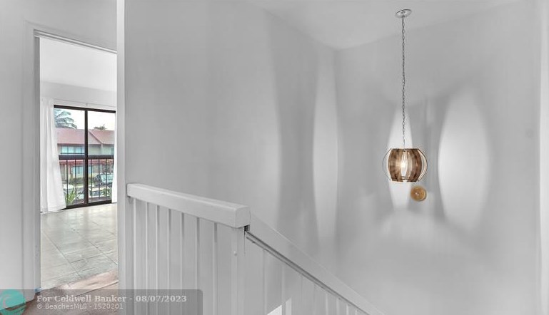 4944 Sheridan St, Hollywood FL 33026-1422 exterior