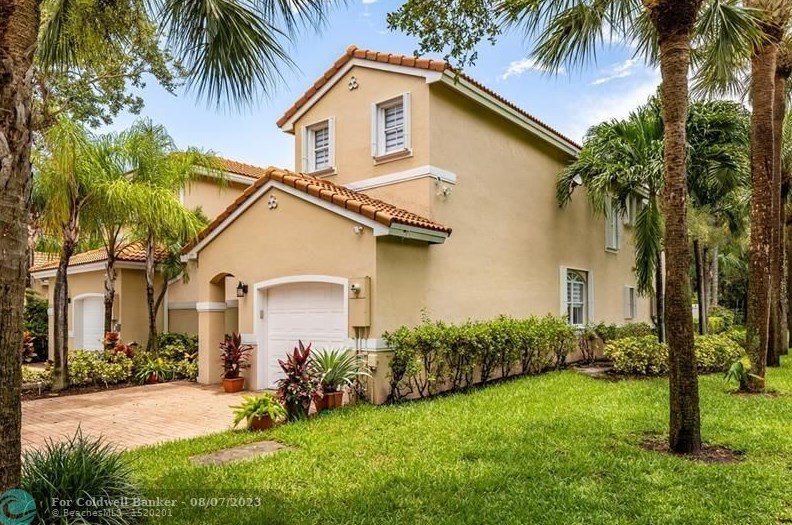 1375 Yellowheart Way, Hollywood, FL 33019-4858