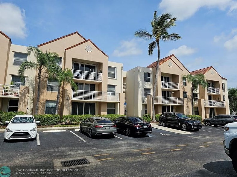 2731 Ocean Club Blvd, Hollywood, FL 33019