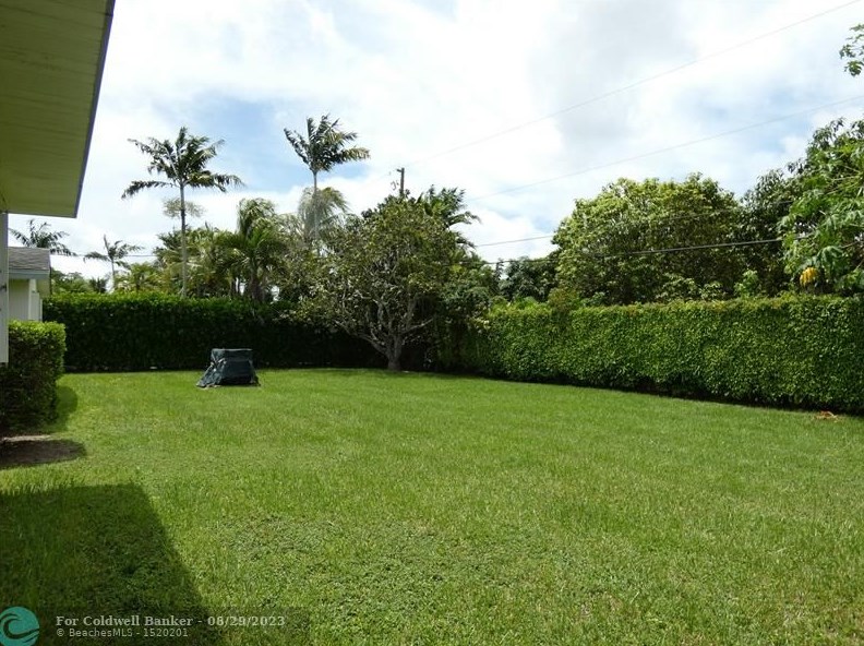 15710 87th Ct, Miami, FL 33157-2011
