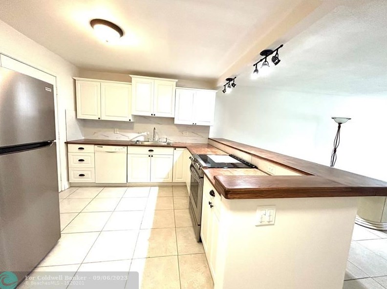 22605 Sw 66th Ave #203, Boca Raton, FL 33428