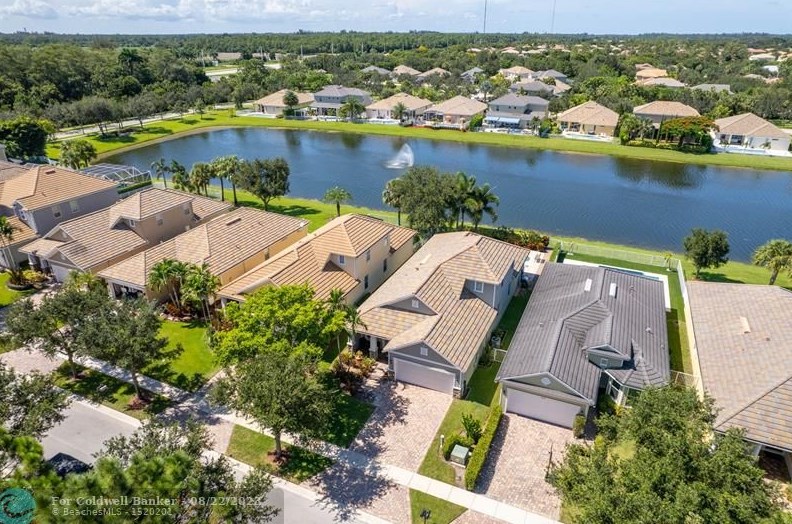9136 Wrangler Dr, Lake Worth, FL 33467-7004