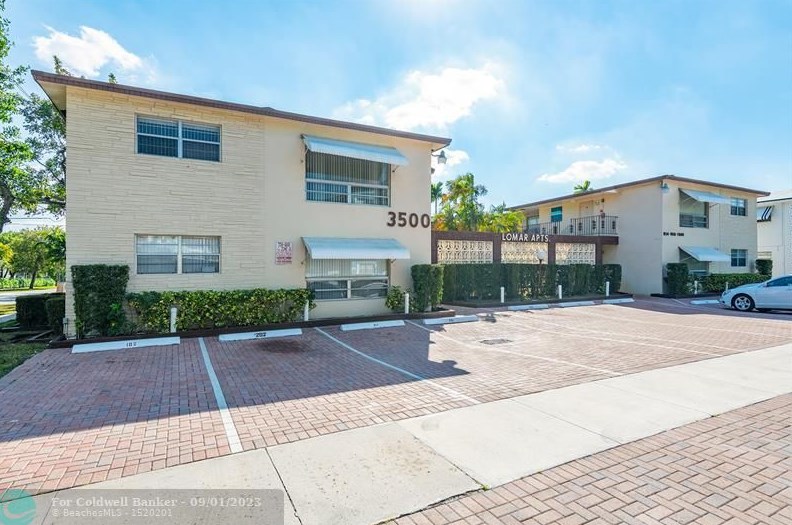 3500 Jackson St #105, Hollywood, FL 33021