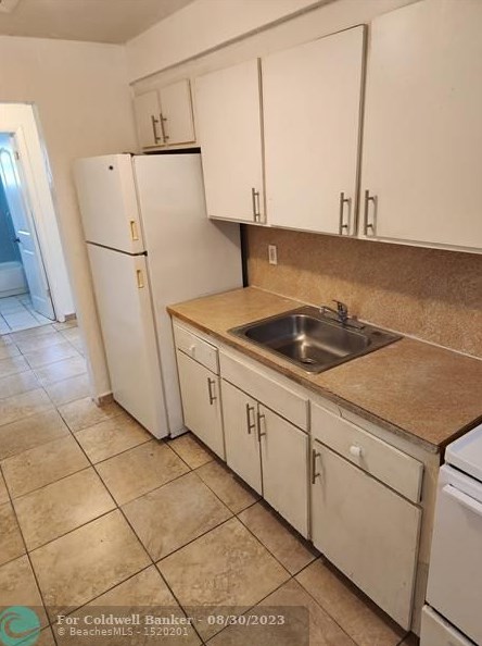 7371 Nw 37th St #3, Hollywood, FL 33024