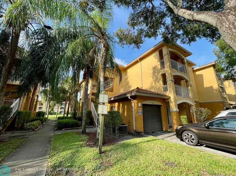 9615 Nw 1st Ct #10-202, Hollywood, FL 33024