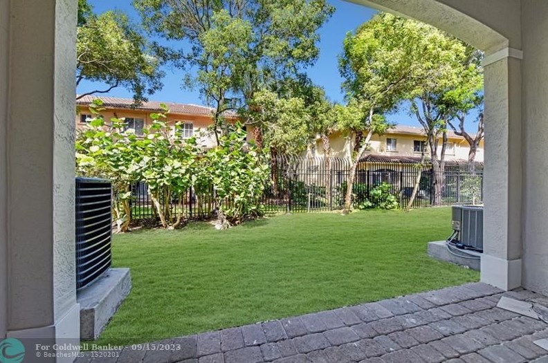 2600 83 Ave, Hollywood FL 33025-7413 exterior