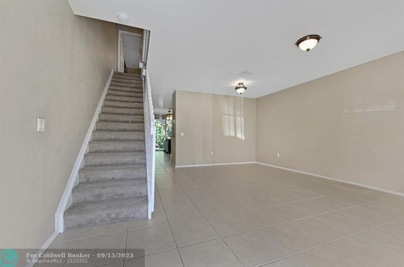 2600 83 Ave, Hollywood FL 33025-7413 exterior