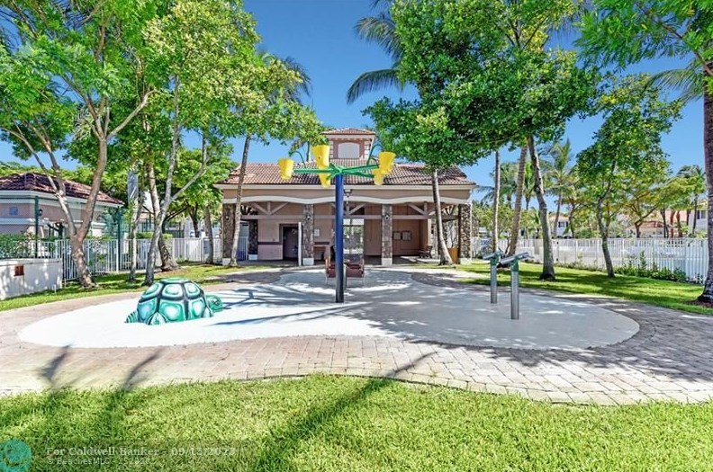 2600 83 Ave, Hollywood FL 33025-7413 exterior