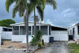 5627 Lagoon Dr, Fort Lauderdale, FL 33312 - Photo 14