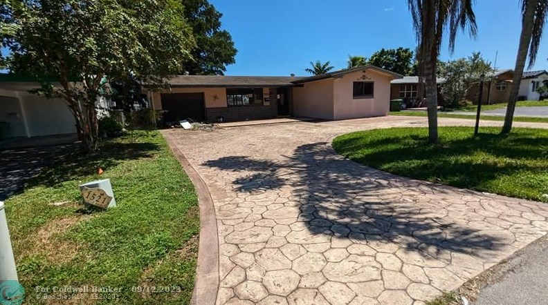 1511 Nw 87th Way, Hollywood, FL 33024