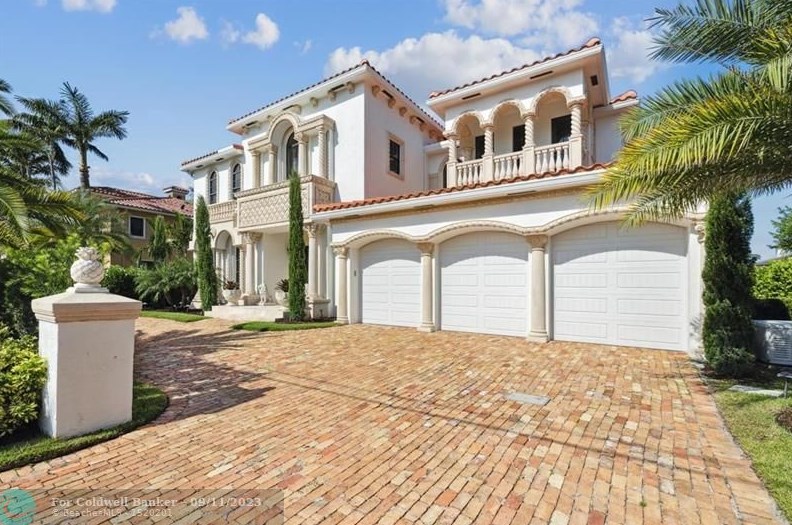 7241 Ne 8th Dr, Boca Raton, FL 33487